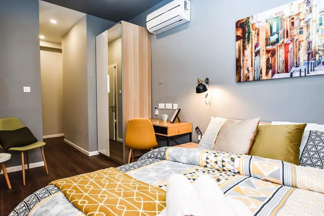 Cosy Albert'S Seaside Suites Sliema Pensjonat